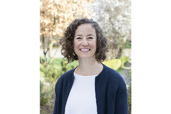 Portrait photo of Helen Gosteli