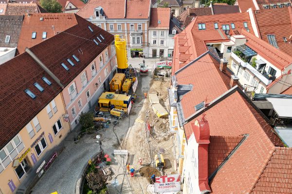 Bauarbeiten am Schossbach aus der Vogelperspektive 