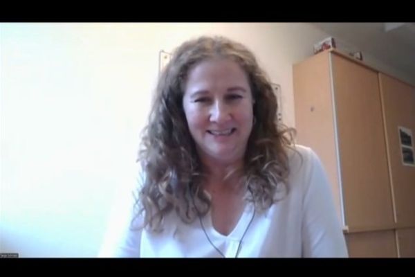 Screenshot of the Webinar "members in focus with Tanja Schriebl showing Tanja Schriebl.