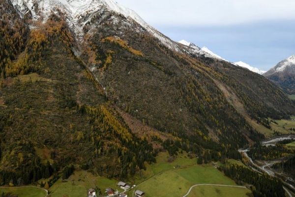 Schadholz nach heftigen Stürmen in Osttirol 2018