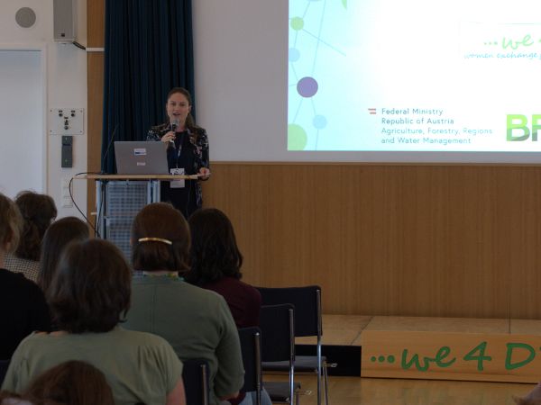 Catrin Promper introduction 